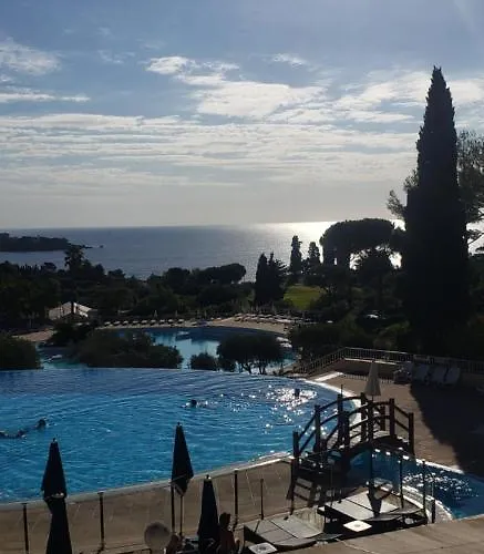 En Paradis Апартаменты