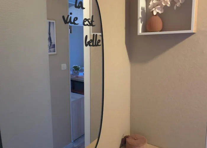 En Paradis アパート Saint-Raphaël