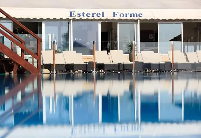 アパート En Paradis